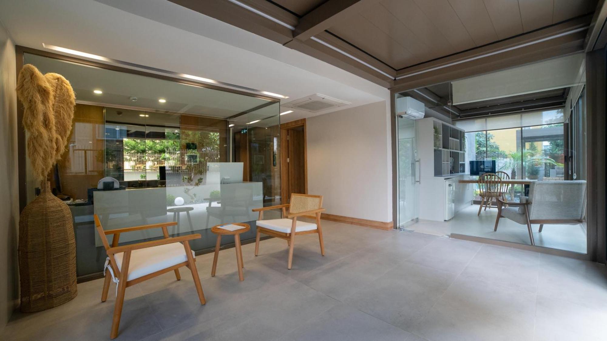 Bomo Suites Анталия Екстериор снимка