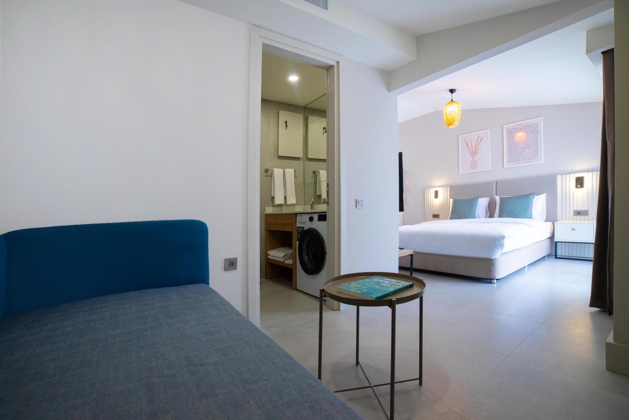 Bomo Suites Анталия Екстериор снимка
